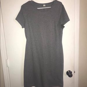 Grey fitted T-shirt dress